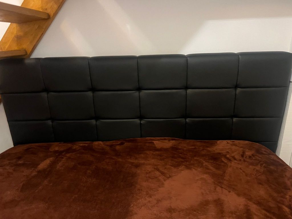 Pack Quarto Completo - Cama 160x200 + Mesa Cabeceira + Cómoda — 200€