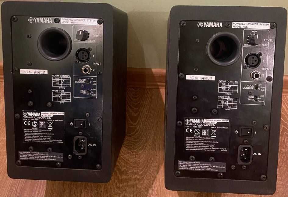 Студийные мониторы Yamaha HS5I Black 2 шт.