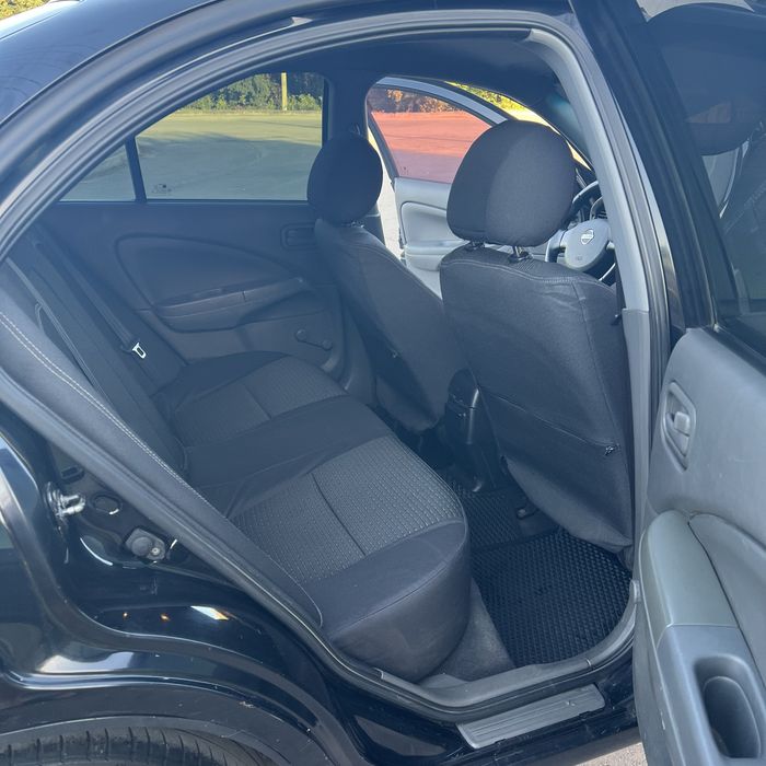 Nissan Almera 1.6 2008