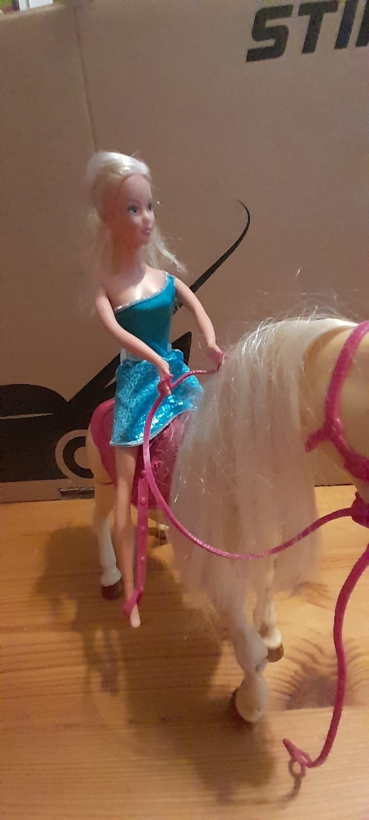 Mattel Barbie . Konik interaktywny X2630
