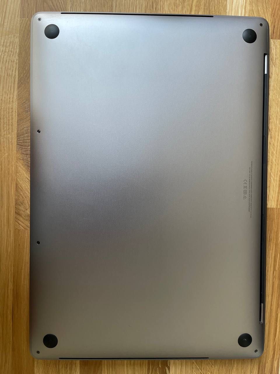 MacBook Pro 16 2019, Core i9 2,4Ghz, 32Gb, 1TB SSD