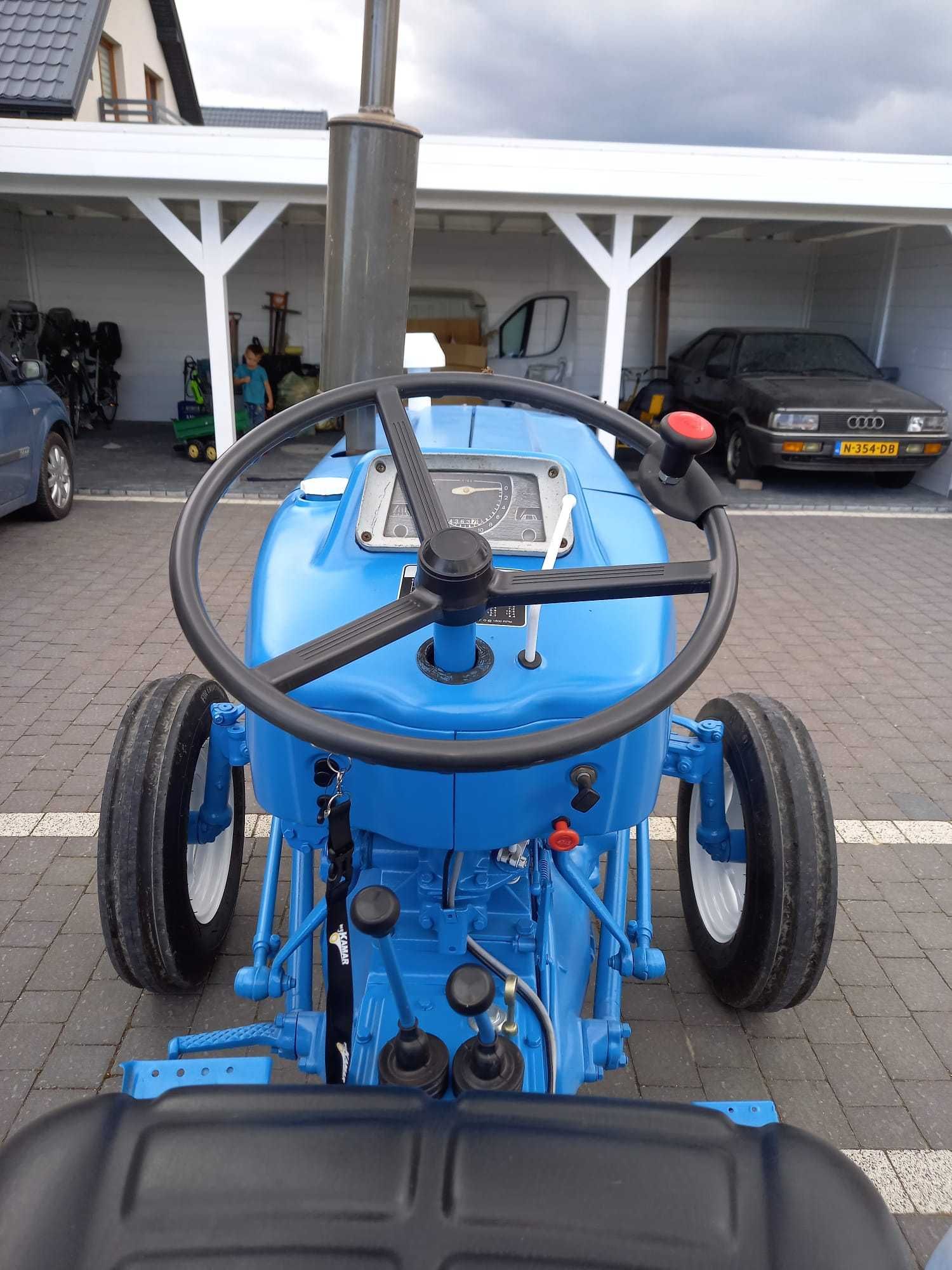 Traktor ford 2000 sprzedam