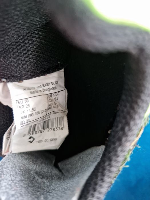 Buty piłkarskie dla chlopca, korki na rzepy, KIPSTA rozmiar 30