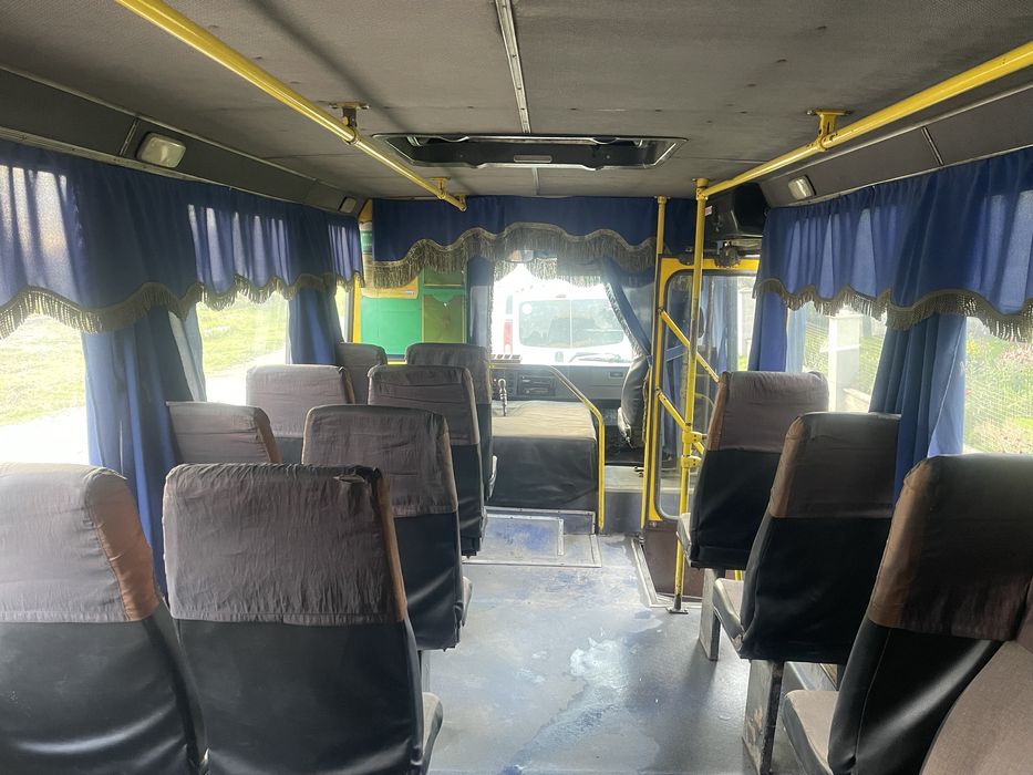 Автобус еталон БАЗ А079