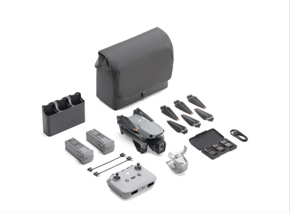 Dji Air 3 s + Dji Avata 2  fly more combos