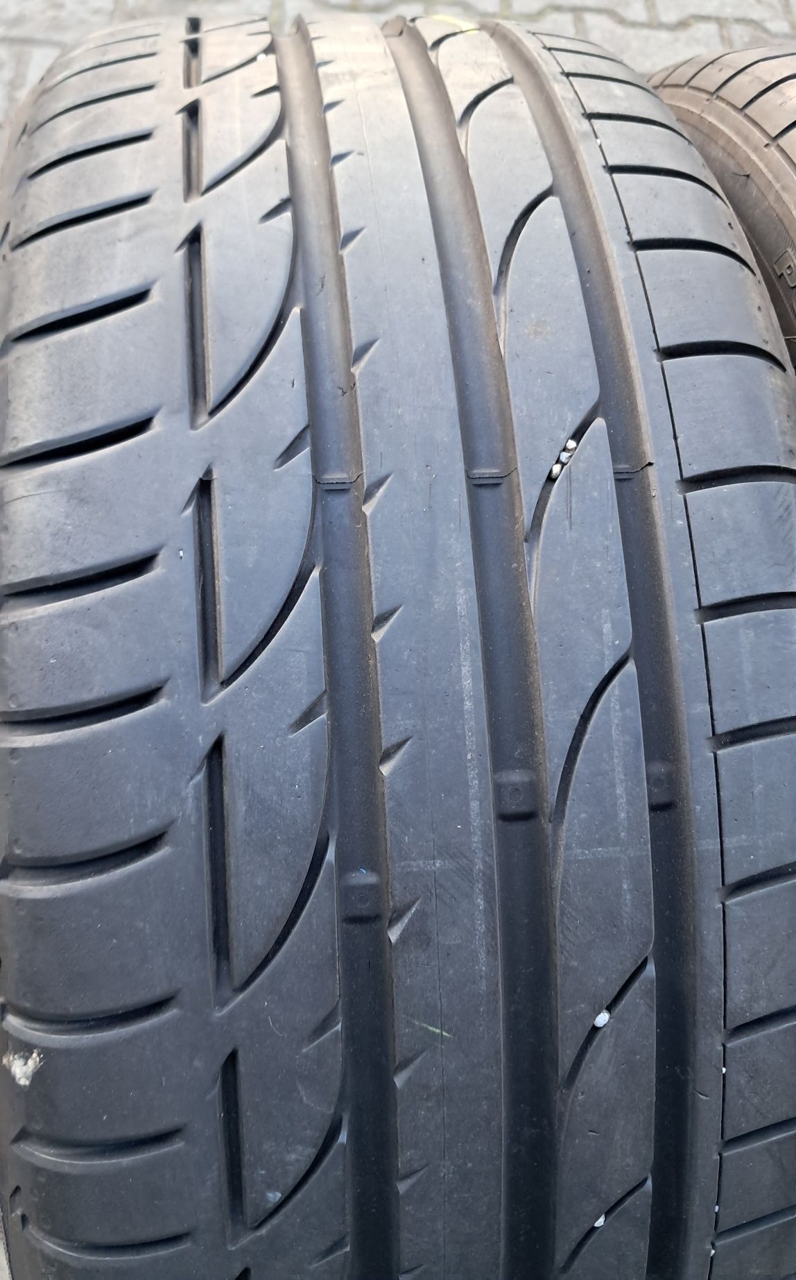 225/40R19 93W Bridgestone Potenza S001