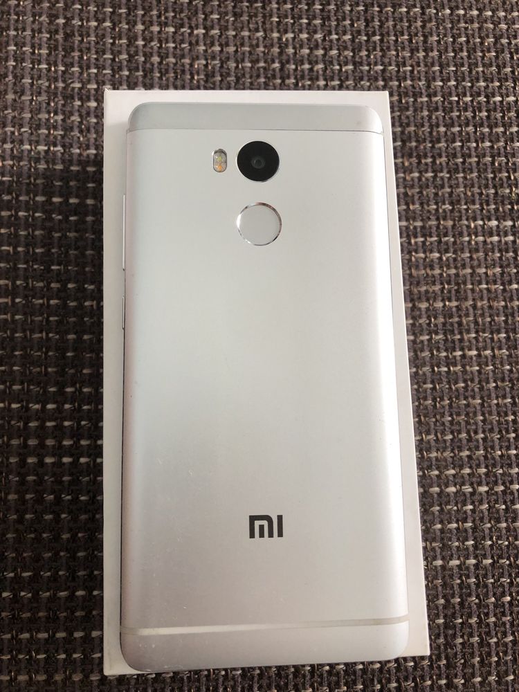 Xiaomi Redmi 4 Prime 32GB — на запчастини, після втоплення