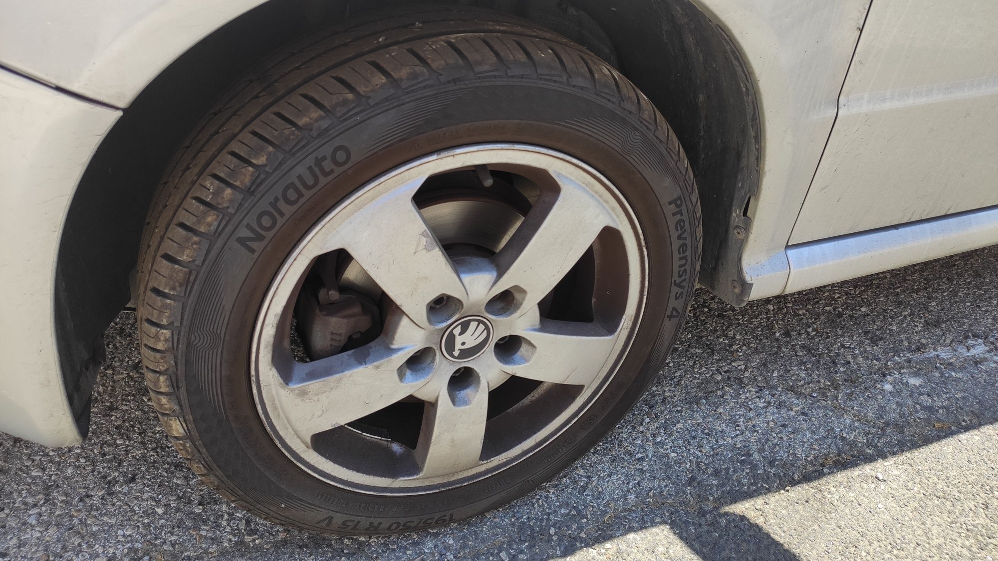 Skoda break 1.4 gasolina