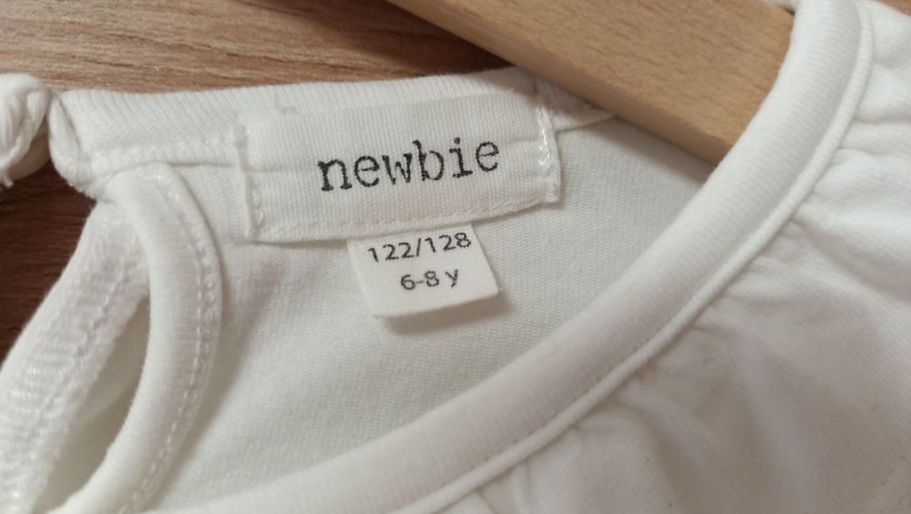 Bluzka biała galowa kołnierzyk szkoła Newbie 122/128