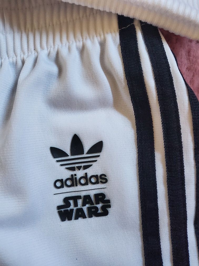 Dresik biały adidas