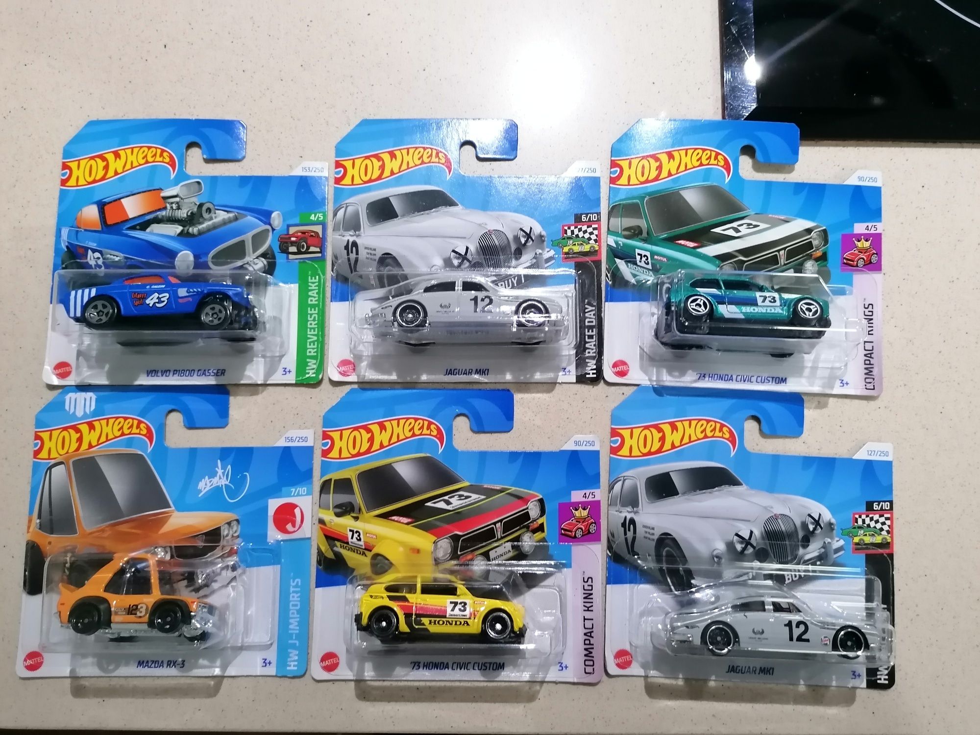 Hot Wheels e Matchbox vários modelos
