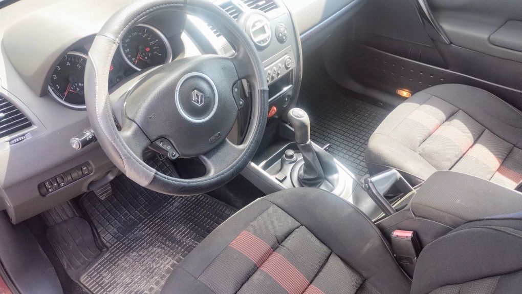 Renault Megane 2 1.6 B+G 2007r kombi
