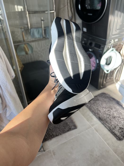 Adidas flowboost кросівки