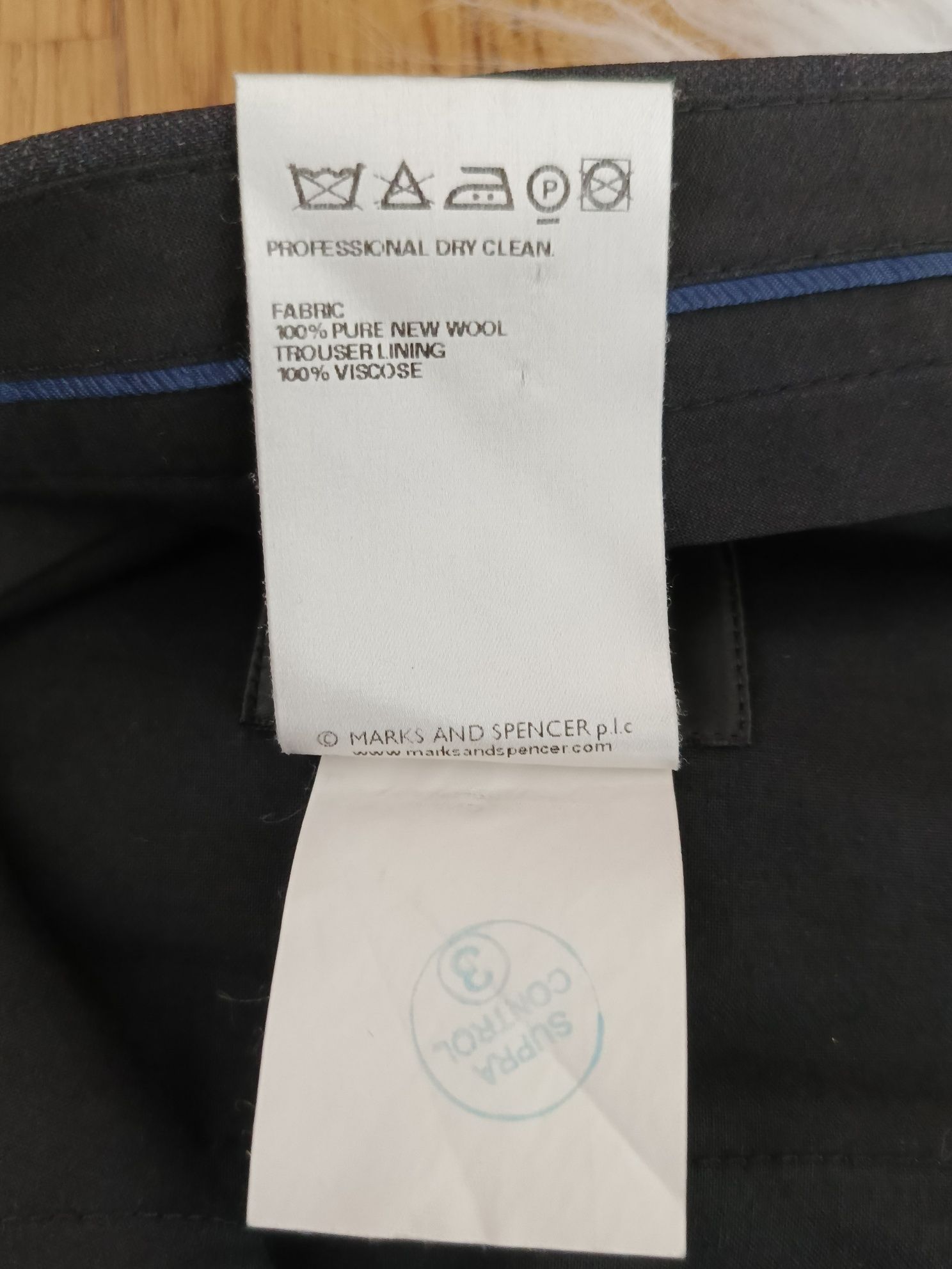 Spodnie z kantką, Marks&Spencer, W32 L31, szare, krata, 100% czysta, n