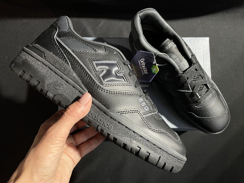 New Balance 550 кроссовки чёрные