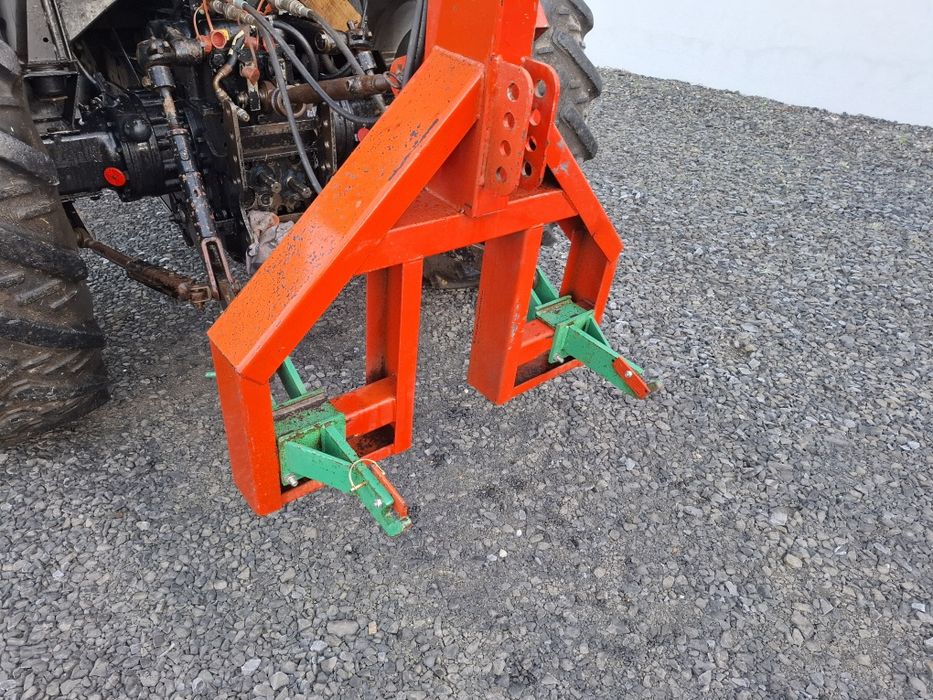 Podnośnik do Big Bag 1250 do rozsiewacza