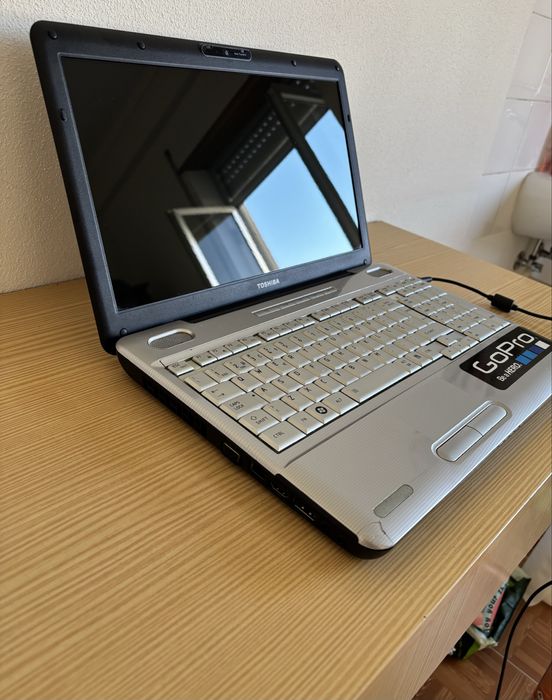 Toshiba Satellite L500-13W | Pentium Dual-Core | 4GB RAM | 240GB HD