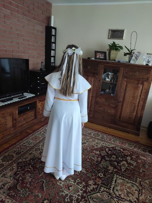 Alba komunijna dziewczęca 152 cm + wianek