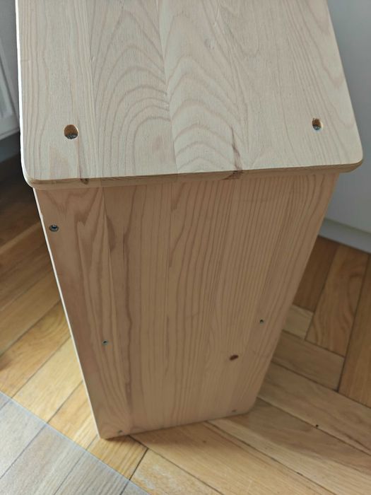 Domek /półka ścienna ikea