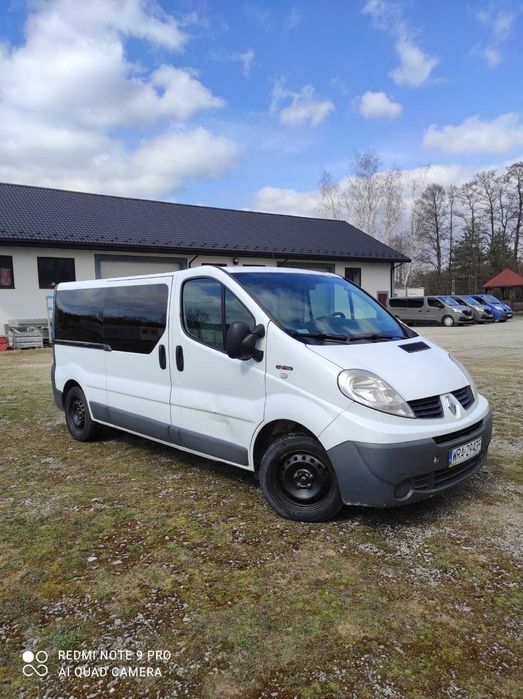 Renault Trafic II 2012 rok 2.0 dCi 9 osób FVAT