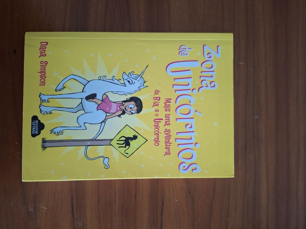 Livros colecção Bia e o Unicórnio