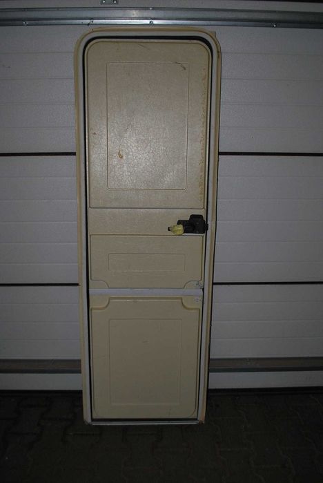 Drzwi do przyczepy kempingowej CHATEAU z ramą drzwiową!!!