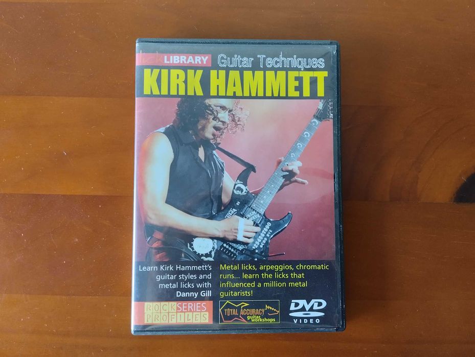 Aprender a tocar guitarra eléctrica no estilo de Kirk Hammett
