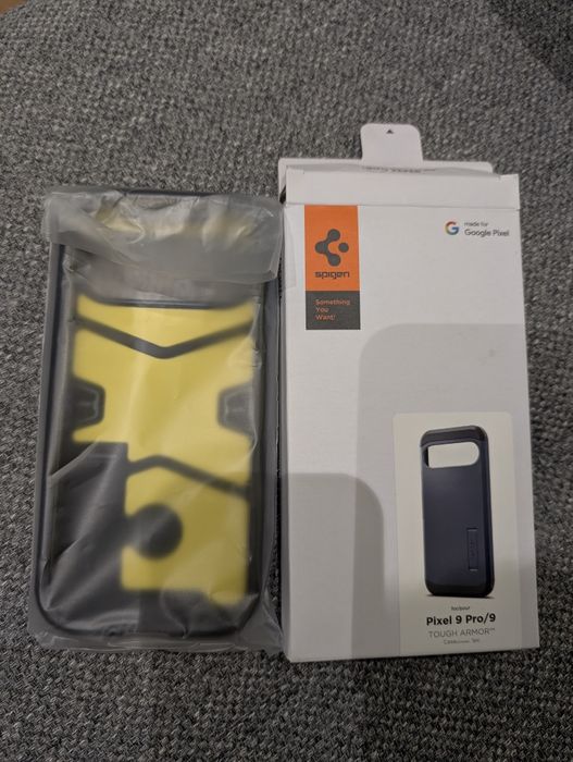 Capa Spigen Pixel 9 Pro