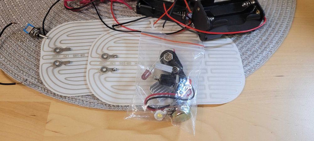 Elektronika - zestaw różnych rzeczy