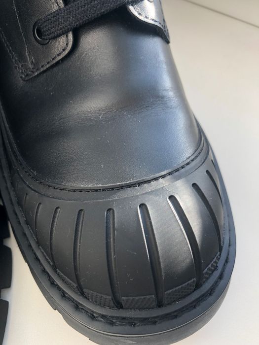 Продам новые мужские ботинки