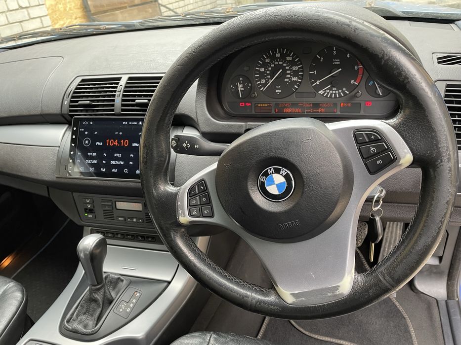 Продам машину BMW X5 2006 року праворульний