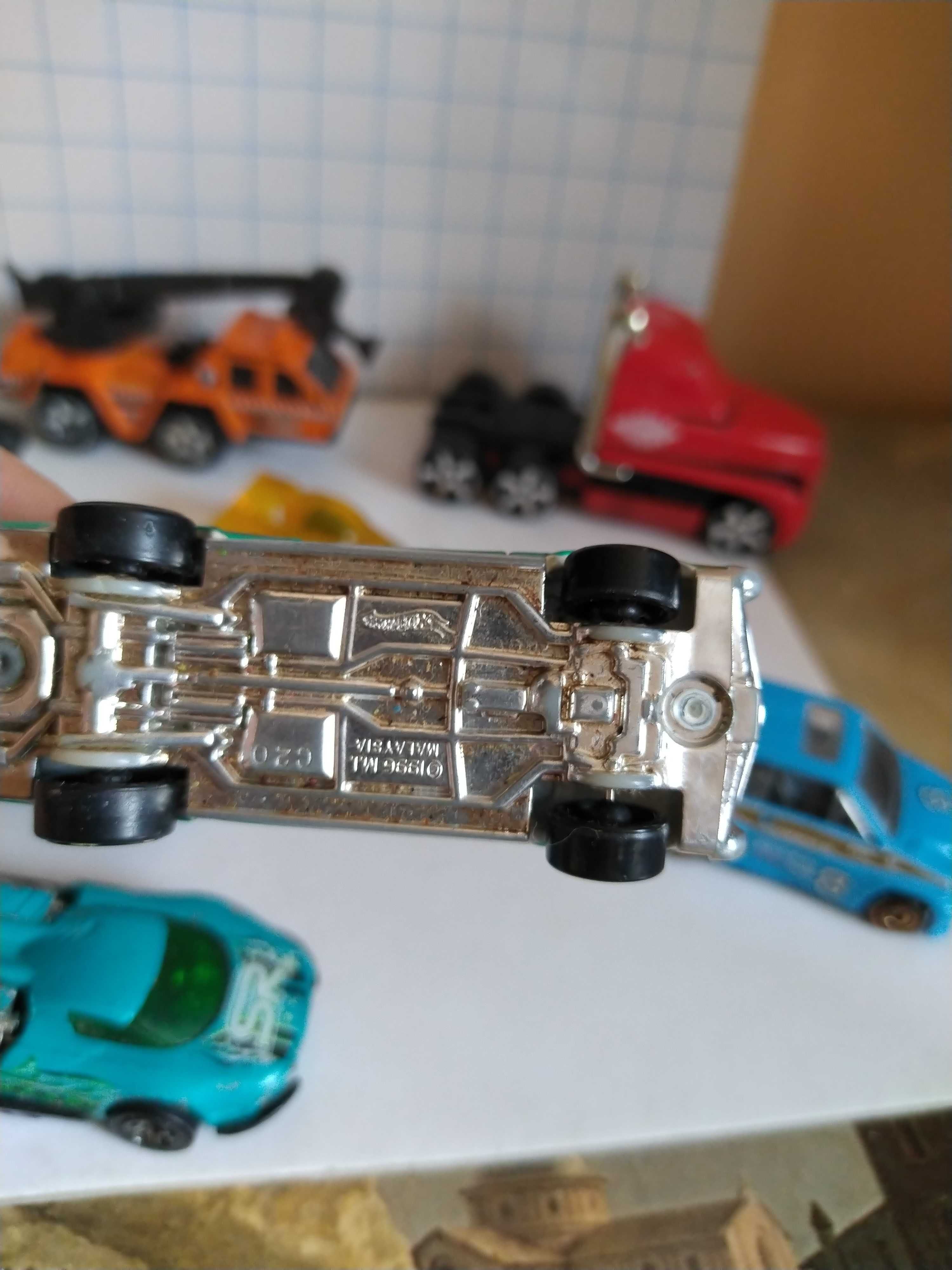 Resoraki Samochodziki Hot Wheels 10 sztuk