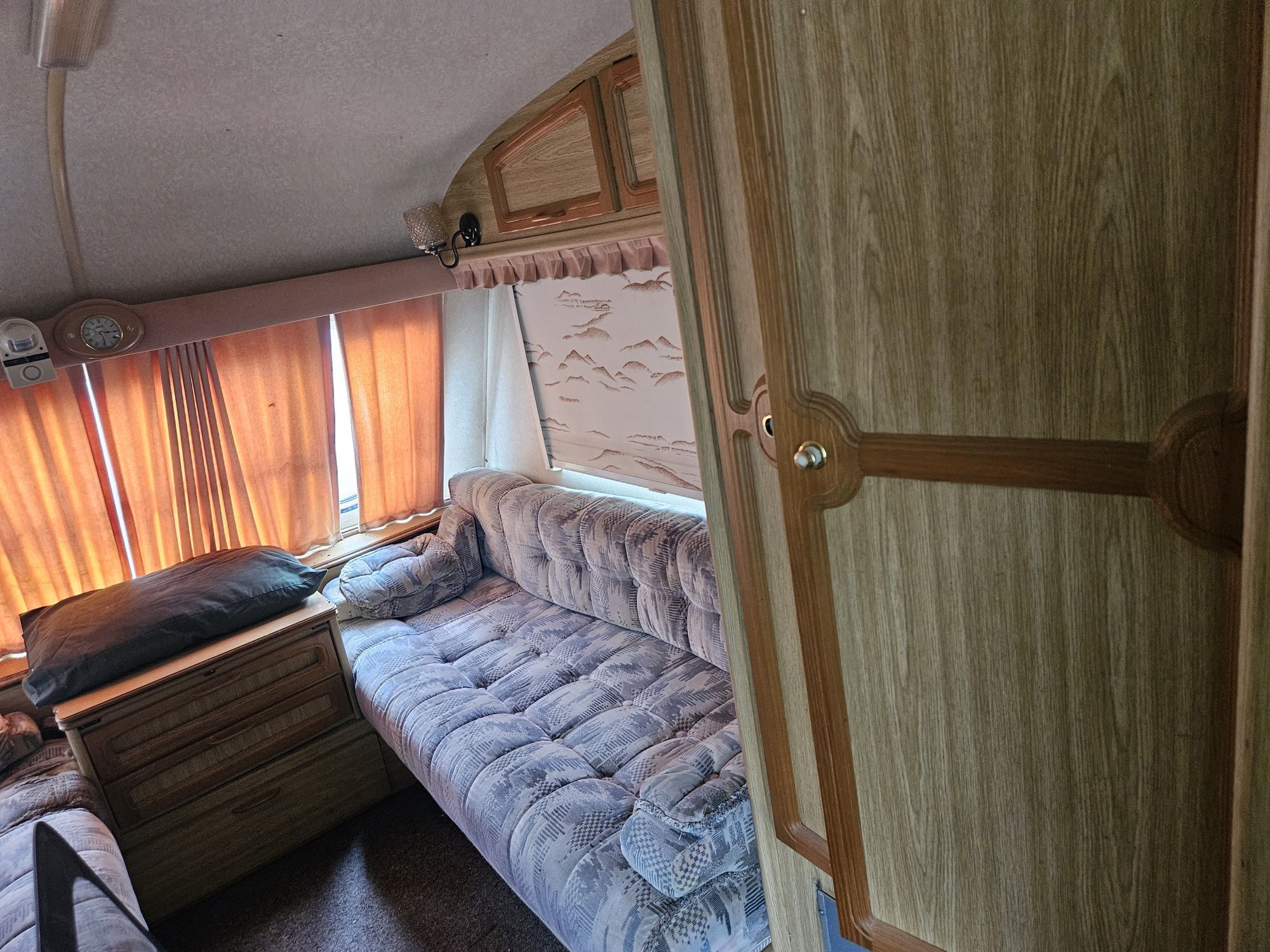 Sprzedam elddis gulfstream 1996 do naprawy