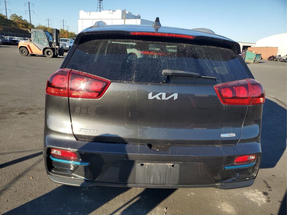 Kia Niro 2022 e-Niro 64kwt (204 k.c.)