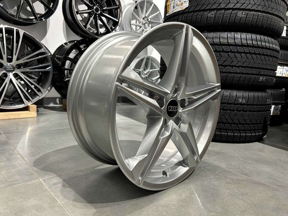 Oryginalne felgi 18 5x112 ET40 Audi A4 B8 B9 A6 C7 C8 Q5 8W0/601025R