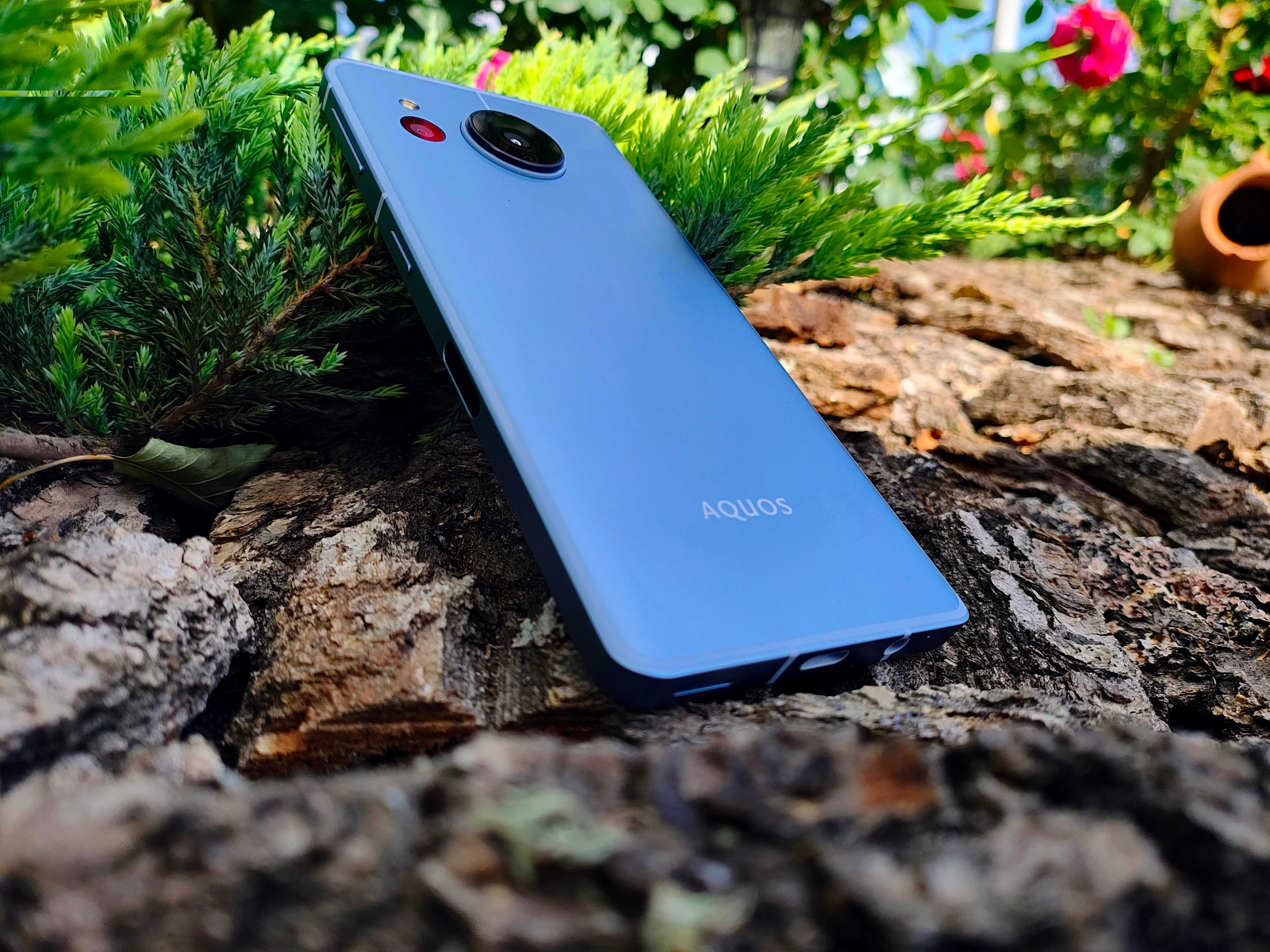 Эксклюзивный смартфон Sharp M24 (6\128,2sim,IP68,4570ma,6.1"240гц,NFC)