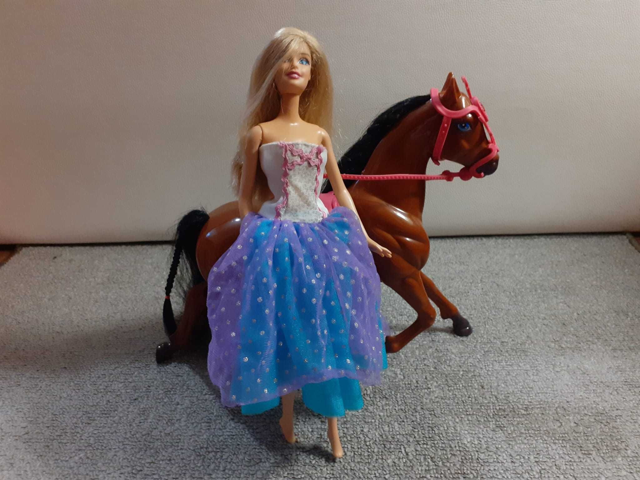 Lalka Barbie Mattel z koniem