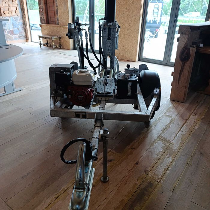 Reboque Atrelado RACHADOR DE LENHA potencia 25T Motor Honda -