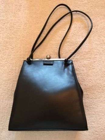 Mala pele preta ViaNova