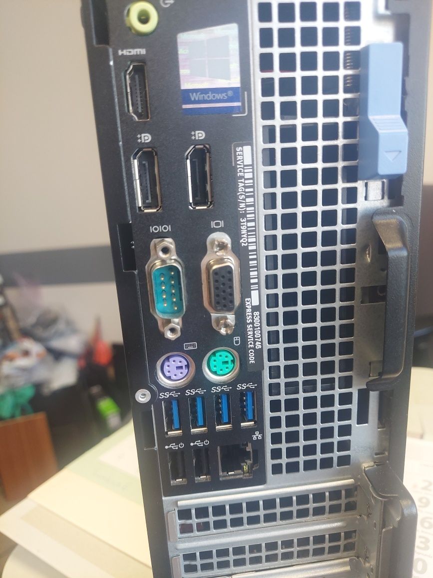 Komputer Lenovo M700 midi 35x34x9cm i3-6100 4x3,7GHz ddr4 8GB SPRAWNY
