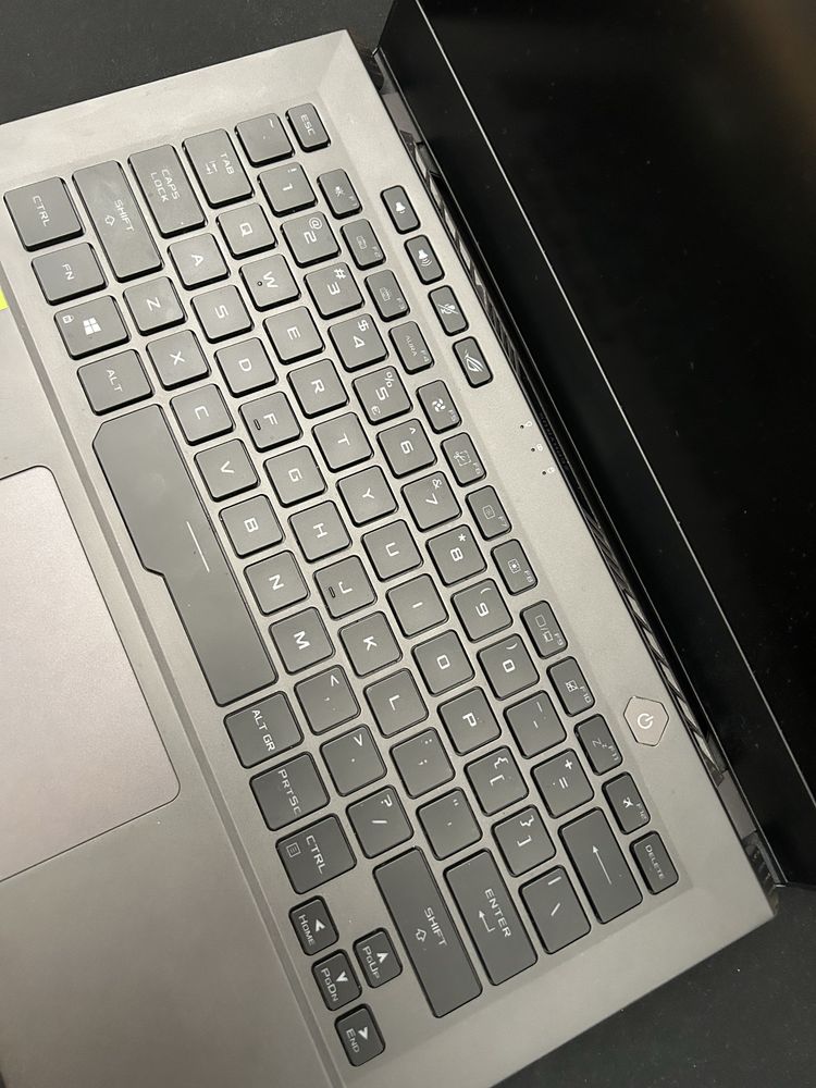 Laptop Asus G14 Zephyrus GA401