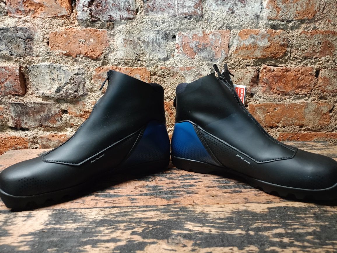 Buty do nart biegowych Salomon Escape 43,5 NNN nowe