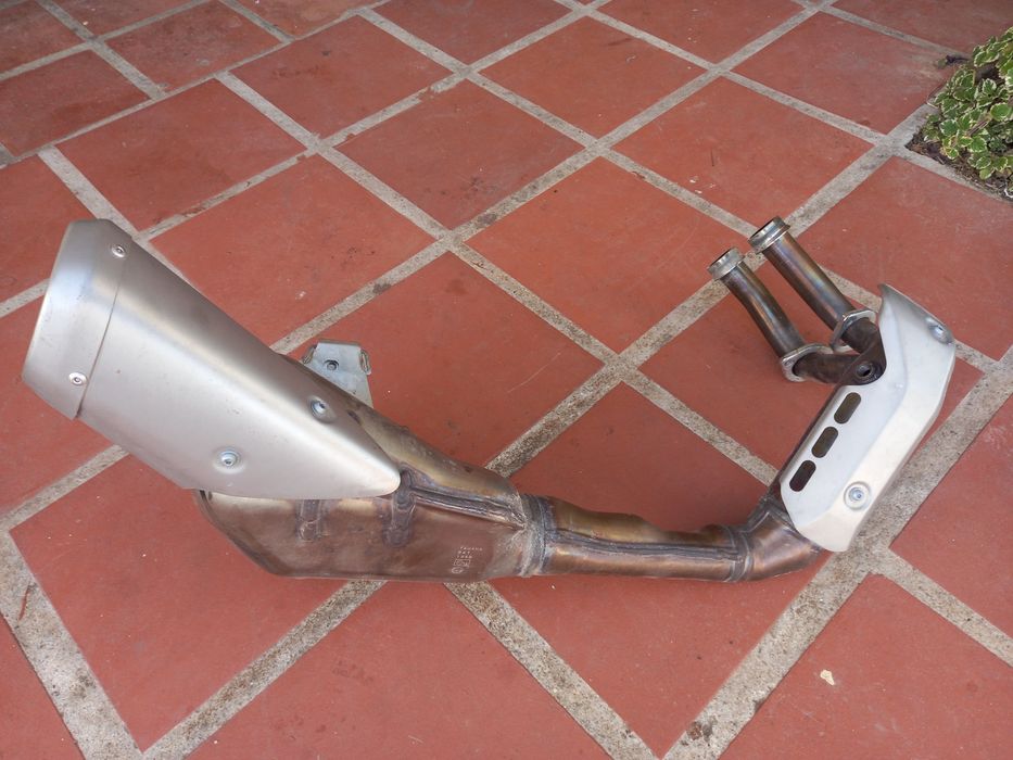 Escape original yamaha mt-07