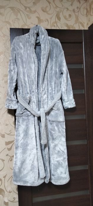 Женский очень теплый халат Peacocks ,р18-20, оригинал