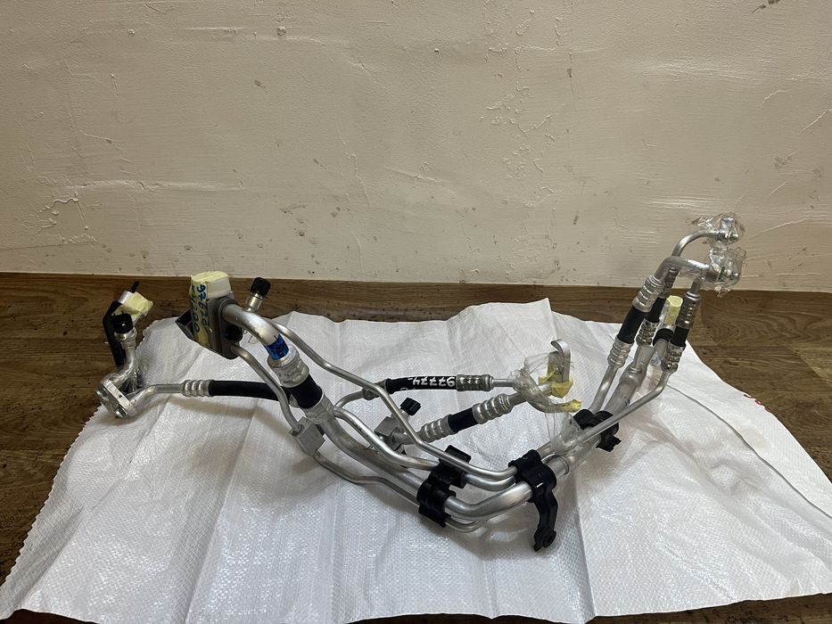 Трубки компресора кондиціонера Hyundai Kona electric 2020