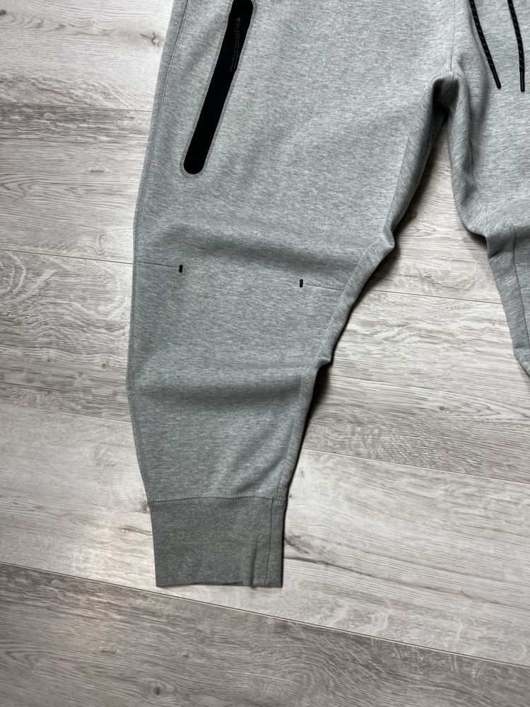 (Розмір XXL) Жіночі Спортивні штани Nike Tech Fleece Size Plus