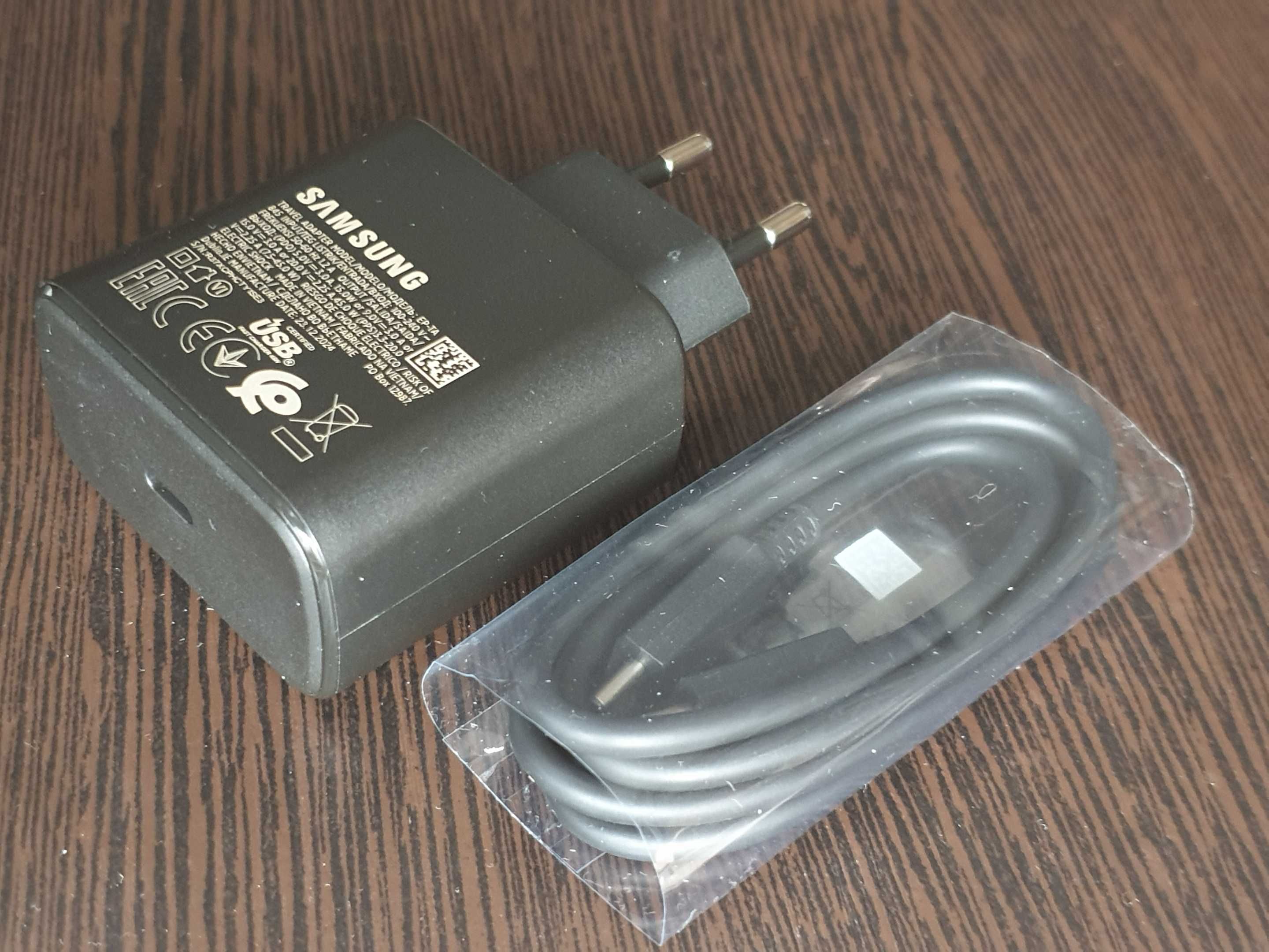 Швидка зарядка Samsung EP-TA845 45W + кабель (зарядний комплект)