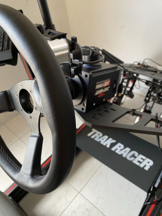 Simulador de corridas / Simagic Alpha mini 10Nm (Sem cockpit)