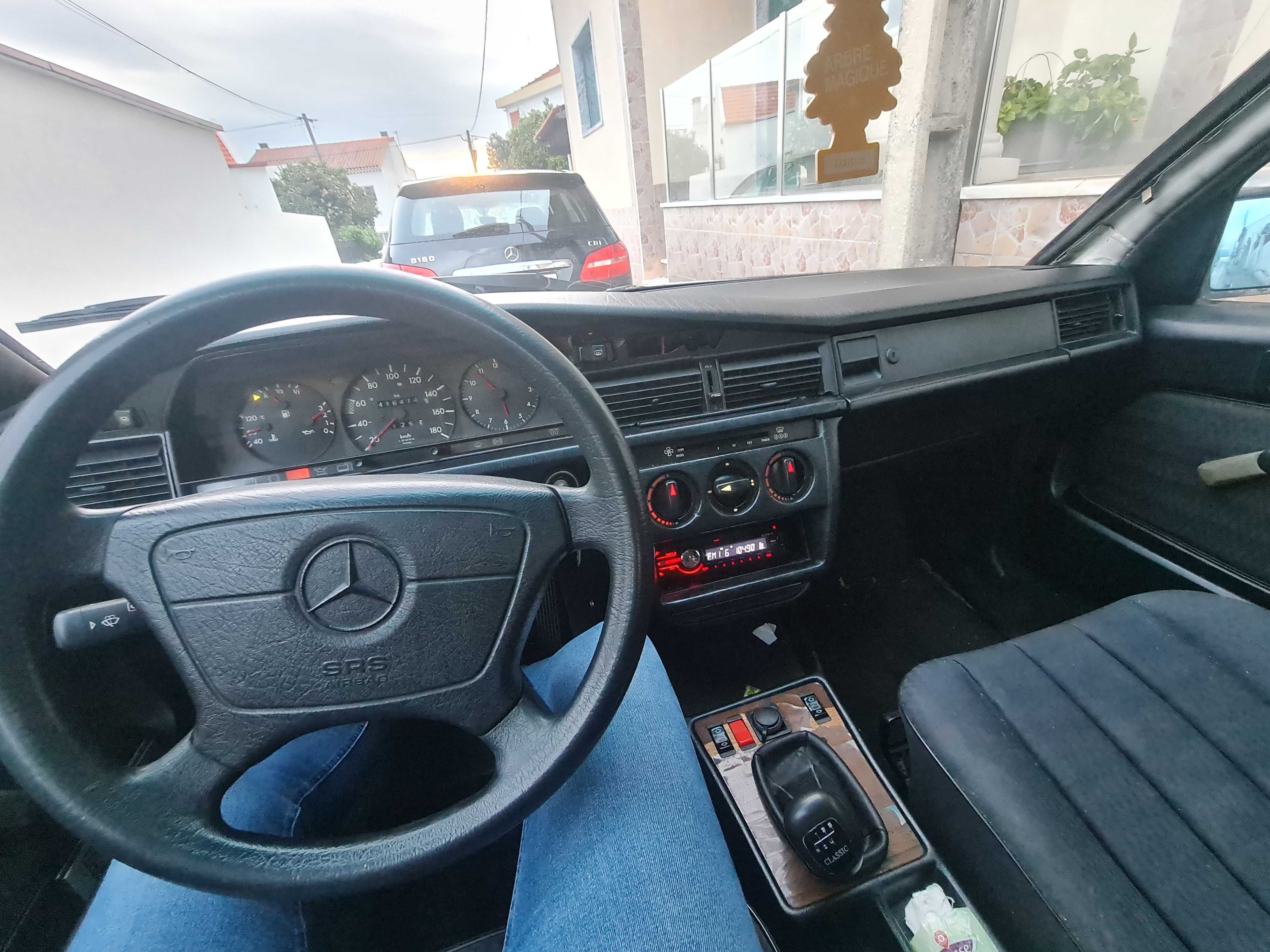 Mercedes 190D Caixa de 5