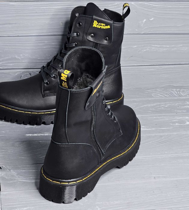 Зимние кожаные мужские черные высокие ботинки Martens Мартинс змейка